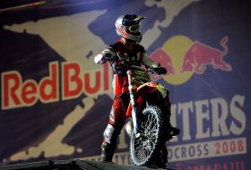 Freestyle motocross championship participant