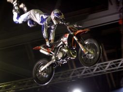 Freestyle motocross championship participant