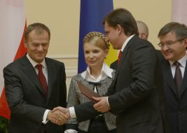 Donald Tusk, Grigory Nemirya, Yuriy Pavlenko and Yuliya Timoshenko