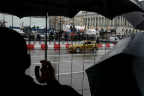 Testimonial presentation of ”ING Renault roadshow”