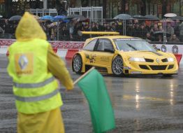 Testimonial presentation of ”ING Renault roadshow”