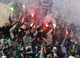 Вболівальники ФК “Карпати” (Львів)