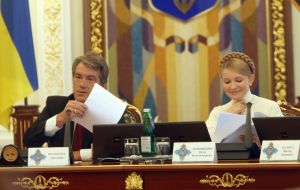 Віктор Ющенко та Юлія Тимошенко