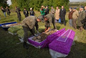 Reburial remains of soldiers at Zolochеv