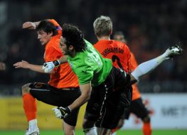 Eugeniy Seleznev, Tomas Hubschman and Vladimir Dishlenkovich