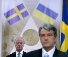 Viktor Yushchenko and Carl XVI Gustaf