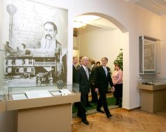 Viktor Yushchenko and Carl XVI Gustaf