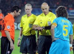 Dario Srna and Carles Puyol