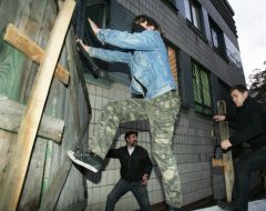 Protesters break down palisade