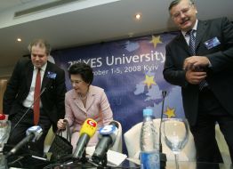 Anatoliy Gritsenko, Charles Tannock and Nino Burdzhanadze