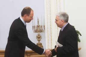 Arseny Yatsenyuk and Adrian Severin