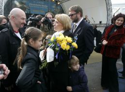 Екатерина, Кристина, София и Тарас Ющенко и Александр Ярмола