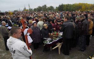 Похороны погибших горняков