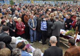 Похороны погибших горняков