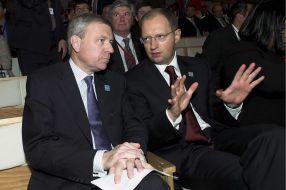 Яап де Хооп Схеффер та Арсеній Яценюк