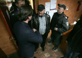 Сотрудники СБУ в здании Апелляционного административного суда Киева