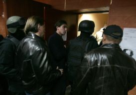 Сотрудники СБУ в здании Апелляционного административного суда Киева