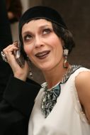 Helene Broche