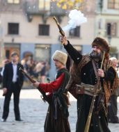 Cossacks shoot from guns