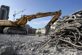 Dismantled building «Troitskiy center»