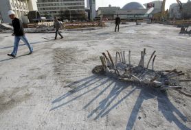 Dismantled building «Troitskiy center»