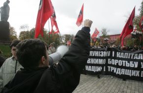 Марш в честь 66-й годовщины УПА