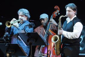 Essiet Essiet, Aleksandr Sipyagin and Dmitry Aleksandrov