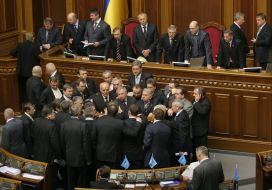 Locking of tribune and presidium of parliament