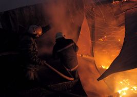 Пожар на фабрике в Харькове