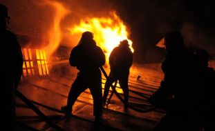 Пожар на фабрике в Харькове