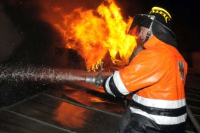 Пожар на фабрике в Харькове