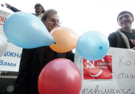 Civil campaign activists ”Molodizhna varta”