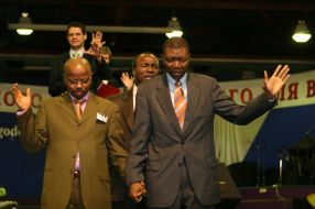 Сандей Аделаджа