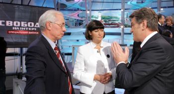 Viktor Yushchenko, Nikolay Azarov