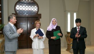 Yekaterina Yushchenko and Safa Mukhammad Nadzhy Al-Kaddafi