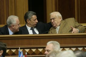 Leonid Grach, Yuriy Boyko and Efim Zvyagilskiy