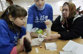 Proximate analysis for measuring of blood glucose