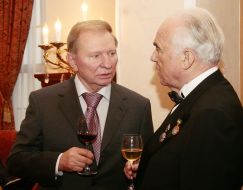 Vitaliy Masol and  Leonid Kuchma