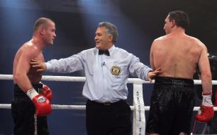 Vyacheslav Uzelkov and Alejandro Lakatos