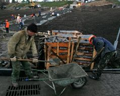 Building of the Memorial sign ”Candle of memory”