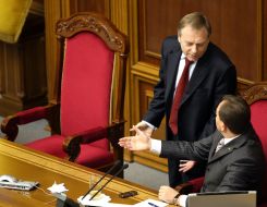 Nikolay Tomenko and Aleksandr Lavrinovich
