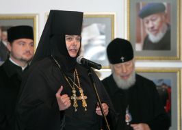 Stefana and Metropolitan Vladimir