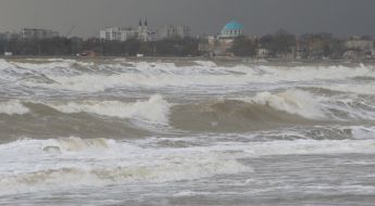 A gale in Evpatoria