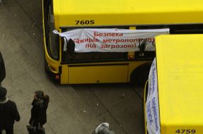 Busses near Kievan mayor’s office