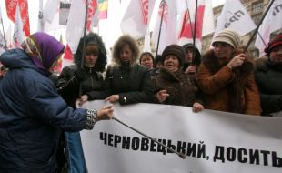 Mass meeting under mayor’s office