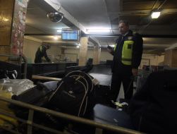 Loader unload luggage