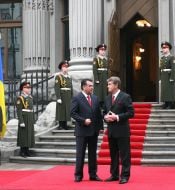 Emomali (Rakhmon) Rakhmonov and Viktor Yushchenko