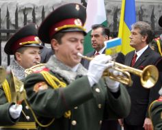 Emomali Rakhmon (Rakhmonov) and Viktor Yushchenko