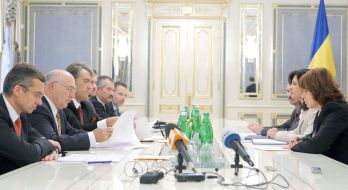 Viktor Yushchenko and Ceyla Pazarbasioglu