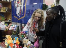 Charityes Market visitors